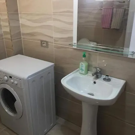 A La Vue * Durrës